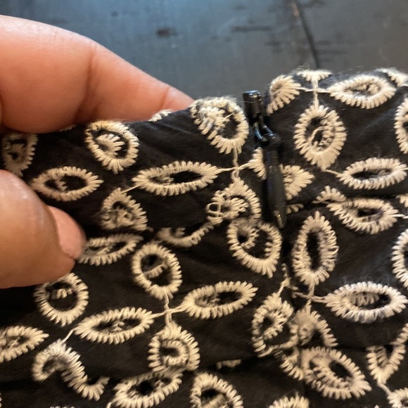 Grace Eyelet Bow Front Black White Lined Skirt 10​ - Picture 5 of 8